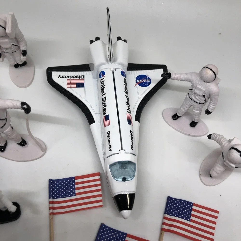 NASA Space Shuttle Discovery Astronaut Toy Lot Cake Topper Toppers
